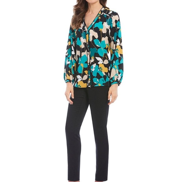 Calvin Klein blouse - Picture 3 of 6